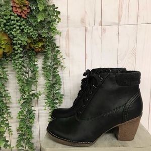 clarks carleta crane boots